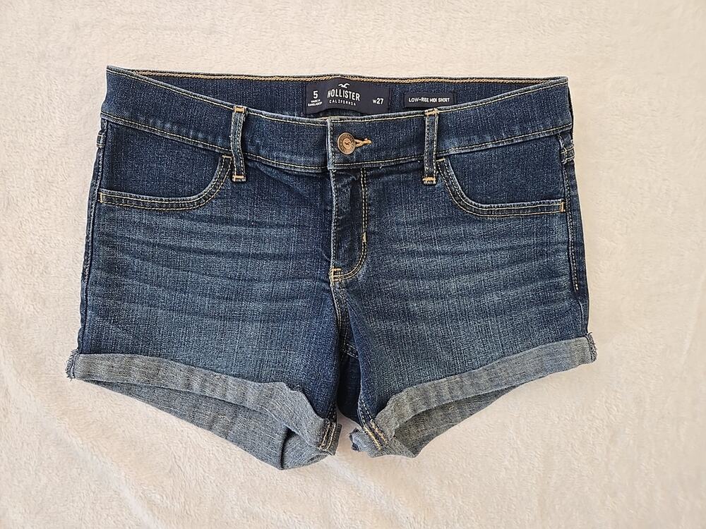 Hollister Low Rise Midi Denim Shorts Womans Sz 5 Cuffed Whiskering Embroidered